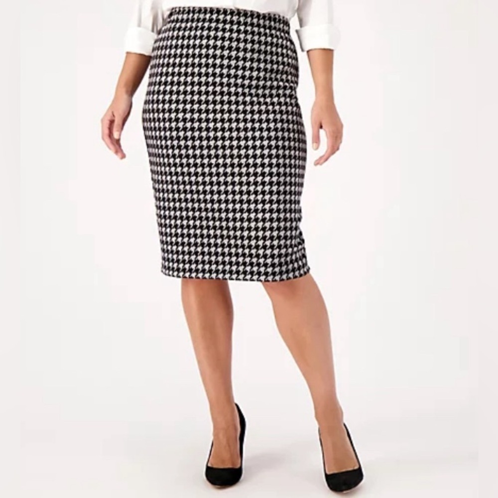 Pendleton 100% Virgin Wool Houndstooth pencil Skirt size 12